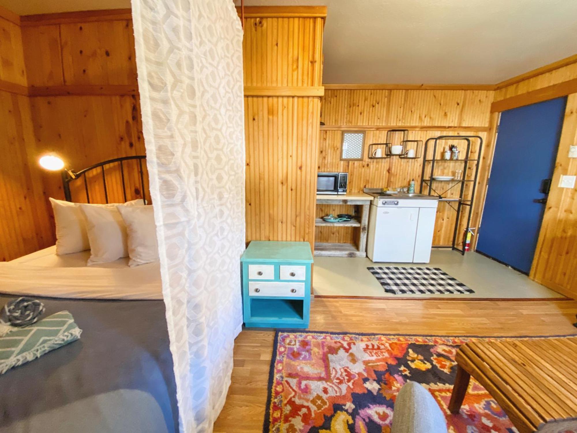 Flathead Lake Resort Woods Bay Ngoại thất bức ảnh